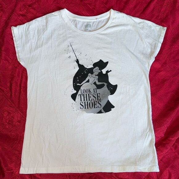 Disney CINDERELLA T shirt "look at these shoes" - Picture 1 of 5